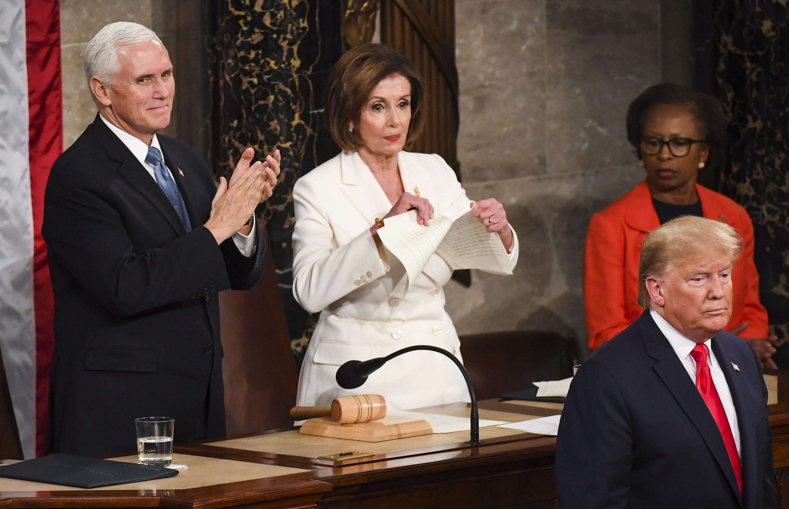 Pelosi Criticizes GOP for Praising Trump During DC Visit