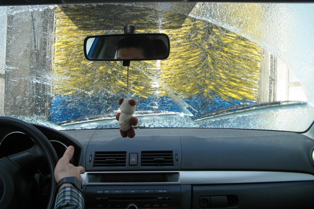 Texas Man's Hilarious Attempt to Break Car Window Goes Viral