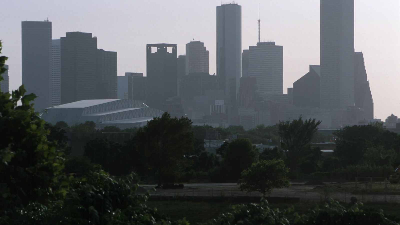 Texas Urges Residents to Avoid Using Cars Amid Environmental and Health Concerns