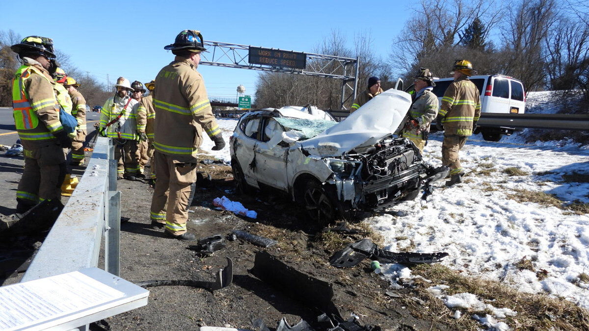 Tragic I-84 Crash in Newburgh: SUV Driver Killed in Morning Collision