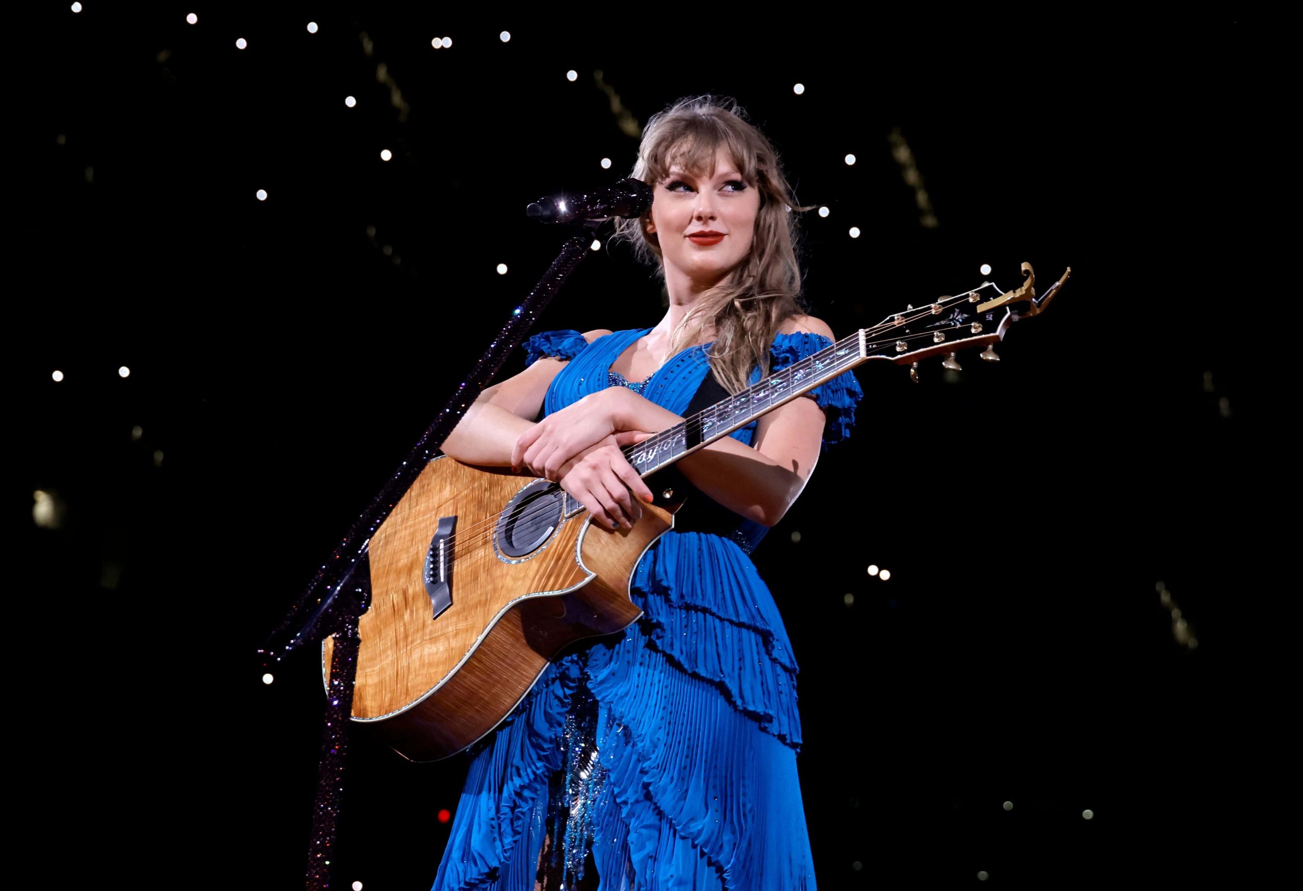 10 Taylor Swift Lessons on Growth Everyone Should Know