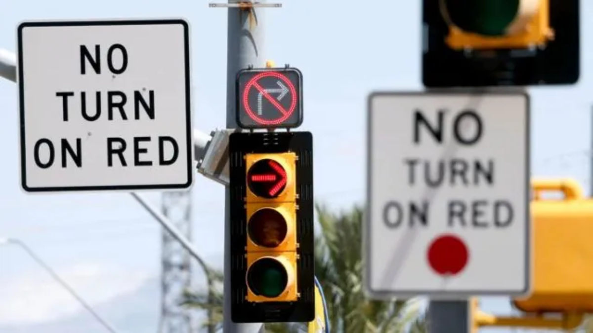 Rhode’s New Rule on Right Turns at Red Lights: Everything You Need to Know