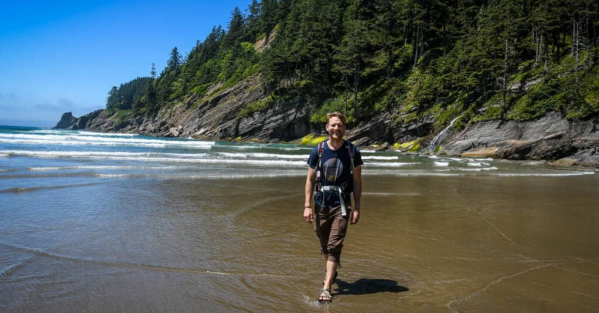 Top 10 Coastal Towns to Visit in Oregon – Chill Beach Vibes, Rugged Cliffs, and Seafood Await Summer Travelers